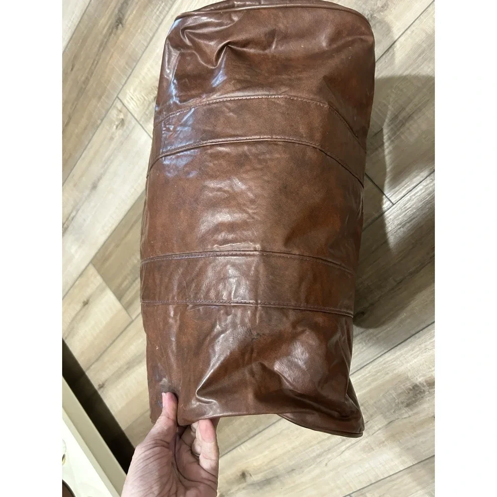 Vintage 80's Wilson Brown Tennis Duffel Bag With Strap